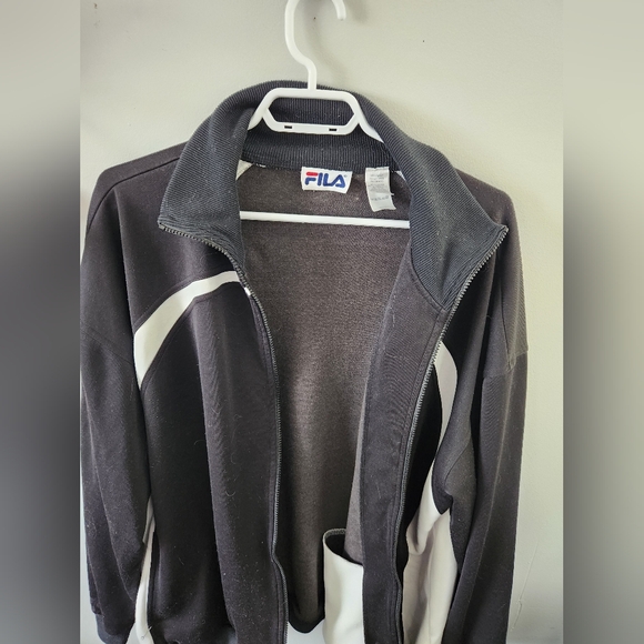 Men's XXL Fila Zip Up Sweater - Picture 5 of 5
